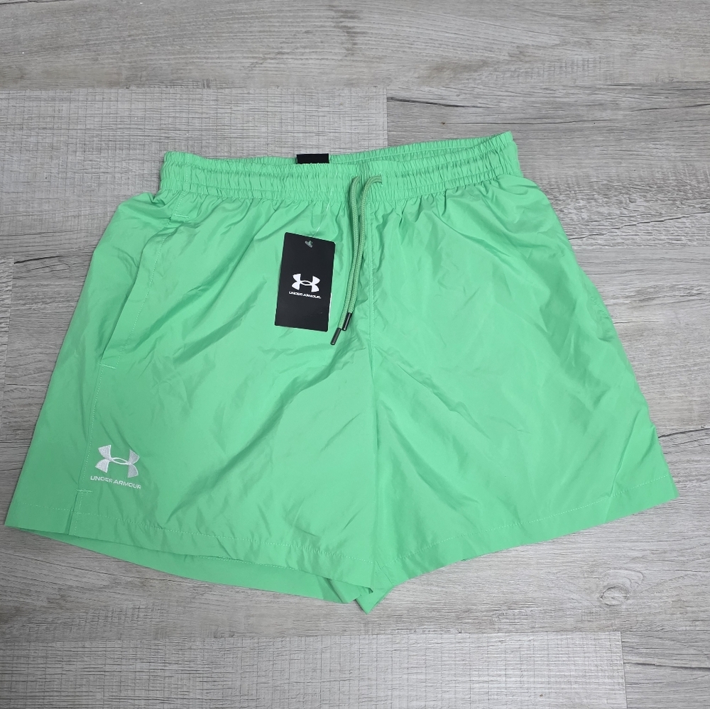 NWT Men's Under Armour Men's Bright Green Athletic Shorts- Size Medium